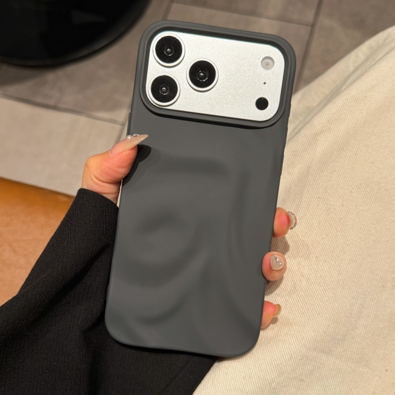 Funda de Lujo Ondulada con Efe - Luxury Plating Case reseña y precio